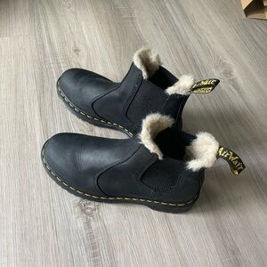 Dr Martens Chelsea boot 2976